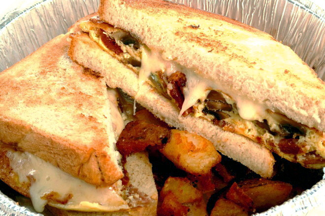 photo of a breakfast sandwich from 158 Main, Jeffersonville, VT