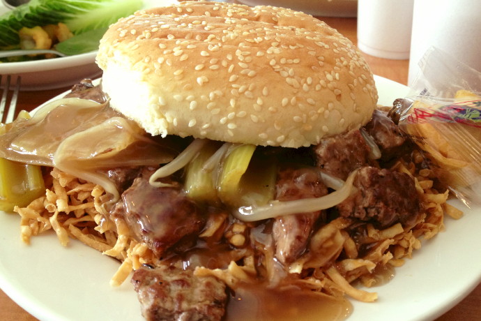 photo of chow mein sandwich from Evelyn's Drive-In, Tiverton, RI