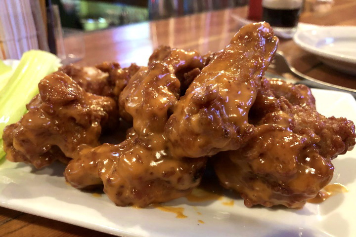 photo of wings  from Lazy Dog, Lynn, MA