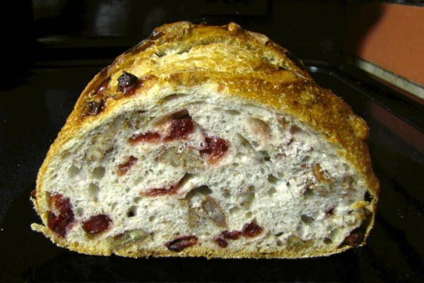 photo of cranberry pecan bread from Mamadou's Artisan Bakery, Winchester, MA