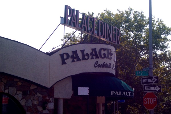 photo of the Palace Diner, Mamaroneck, NY