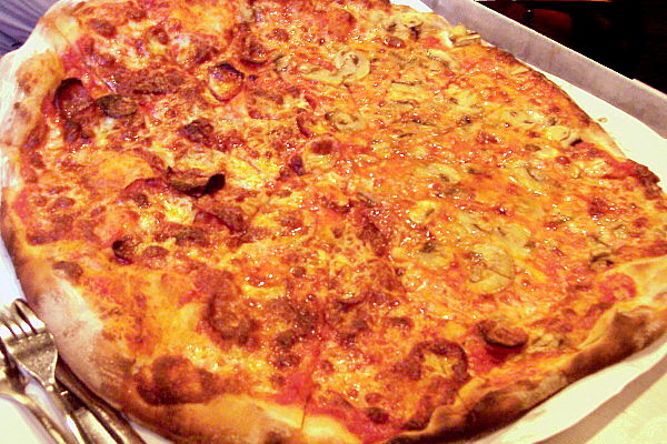 photo of pizza from Pepe's, New Haven, CT