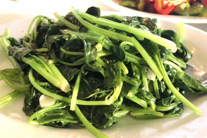 photo of spinach with garlic from Sichuan Garden II, Woburn, MA