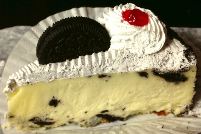 photo of Oreo cookie cheesecake from Spinelli's, East Boston, MA