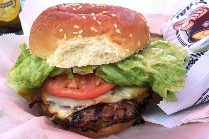 photo of cheeseburger from Vanilla Bean Cafe, Pomfret, CT