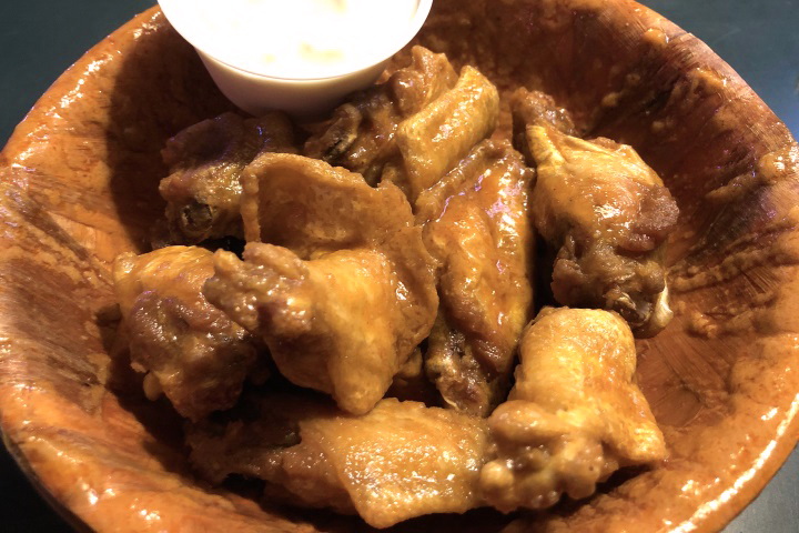 photo of wings from Wendell's Pub, Norton, MA