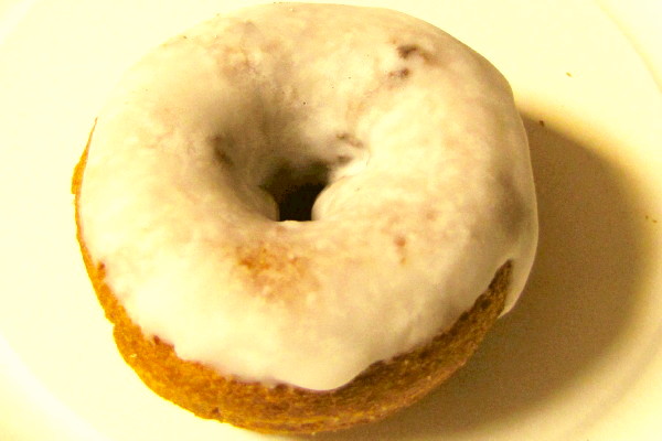photo of glazed apple crisp donut from Westward Orchards, Harvard, MA